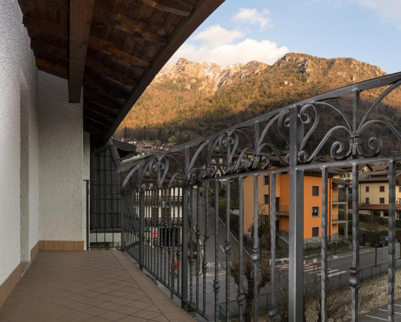 Goccia Di Resina #Sharingorobie Apartamento Serina  Exterior foto